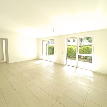 Moderne 3 Zimmer Wohnung mit Terrasse & TG-Stellplatz in Bonn