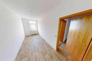 Charmante Dachgeschosswohnung mit Badewanne – Humboldtstr. 10, 9130 Sonnenberg, Chemnitz – Vorschaubild 6