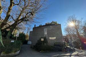 Großzügige Wohnung mit Blick in den direkt angrenzenden Grafenberger Wald – Die vollständige Adresse der Immobilie erhältst du vom Anbieter., 40629 Ludenberg, Düsseldorf – Vorschaubild 1