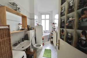 Property thumbnail 3