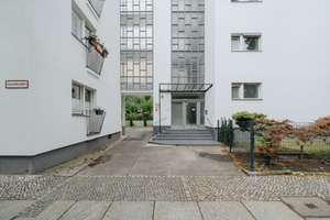 SCHNELL SEIN | Kernsaniertes City-Apartment mit französischem Balkon und Schlafnische – 10715 Wilmersdorf, Berlin – Vorschaubild 11