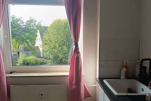 Geräumige 2-Zimmer-Wohnung mit Loggia und Mansarde in Essen-Frohnhausen – Pottgießerstraße 9, 45144 Frohnhausen, Essen – Vorschaubild 4