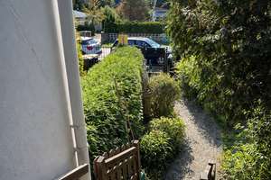 Einfamilienhaus im Bungalowstil mit großem Garten in Kaulsdorf-Süd – Die vollständige Adresse der Immobilie erhältst du vom Anbieter., 12621 Kaulsdorf, Berlin – Vorschaubild 2