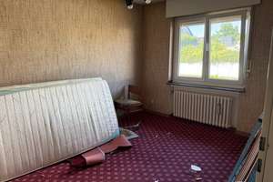 RESERVIERT! Massives Ein- bis Zweifamilienhaus mit Einliegerwohnung mit PV-Anlage – Knuttenberg 1, 33034 Brakel – Vorschaubild 3