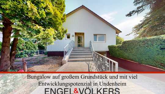 Bild von Charmanter Bungalow mit einem tollen Grundstück und viel Entwicklungspotenzial