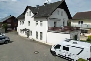 Renovierungsbedürftiges Einfamilienhaus in Geltolfing – Straubing-Bogen (Kreis) – Vorschaubild 4