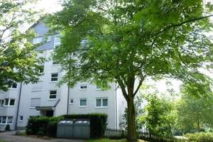 Luxuriöse teilmöblierte Maisonette-Penthauswohnung in Bochum-Altenbochum