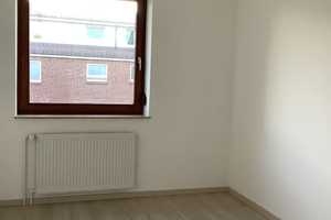 ##Reserviert##Gepflegtes 4-Zimmer-Reihenhaus mit EBK in Kaltenkirchen – Segeberg (Kreis) – Vorschaubild 8