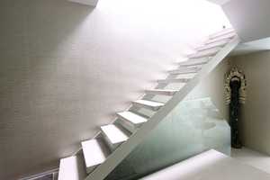 DESIGN TOWNHOUSE AM HAGENPLATZ + MASSANGEFERTIGTES INTERIOR + GEMEINSCHAFTSPOOL + PRIVATVERKAUF – Berlin – Vorschaubild 3