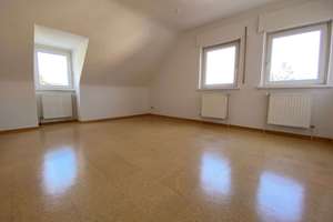 Tolle 3 Zimmerwohnung im Stuttarter-Osten (KEIN BALKON) – Die vollständige Adresse der Immobilie erhältst du vom Anbieter., 70188 Ostheim, Stuttgart – Vorschaubild 2