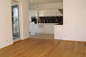  Top Lichtdurchflutete 3-Zimmer-Wohnung mit hochwertige Ausstattung, Einbauküche & TG-Stellplatz – Vilniusstraße 9, 80992 Moosach-Bahnhof, München – Vorschaubild 9