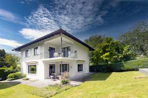 Charmante Villa in Traumlage - mit einem Garten, der das Herz berührt und zum Träumen einlädt! – Lützelsachenerstraße 45, 69469 Weinheim – Vorschaubild 2