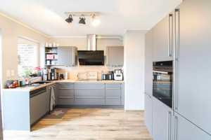 Modernisierte Doppelhaushälfte mit Garten, Doppelgarage und Ausbaupotenzial – Ideal für Familien! – Warendorf (Kreis) – Vorschaubild 5