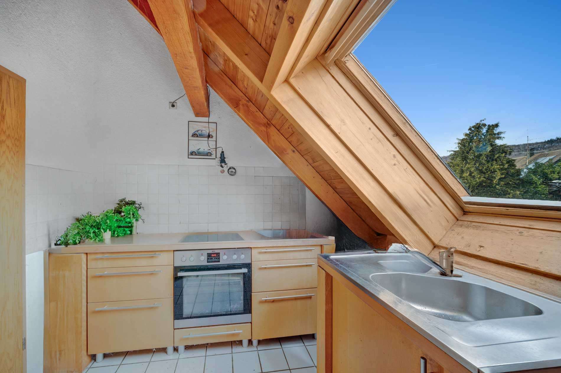 Immobilie in Salem - Attraktives 3-Familienhaus (Mehrgenerationenhaus) mit großer Hauptwohnung in ruhiger Lage von Beuren - Bild 10