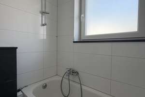 2,5-Zimmer-Wohnung in Düsseldorf-Holthausen inkl. moderner Einbauküche – 40589 Holthausen, Düsseldorf – Vorschaubild 11