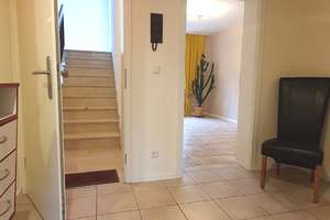 Haus im Haus“ , 4,5 R.-Whg., Terrasse, EBK, Garage mögl., naturnahe Lage, Grenze Essen/ Mülheim – Die vollständige Adresse der Immobilie erhältst du vom Anbieter., 45145 Frohnhausen, Essen – Vorschaubild 8