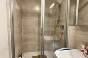 hochwertige 3-Zimmer-Wohnung mit Einbauküche, teilmöbliert, unmittelbar an U3 Station Petuelring – Schleißheimer Straße 247a, 80809 Am Riesenfeld, München – Vorschaubild 4