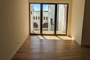 4 Zimmer Wohnung mit Balkon im historischen Baudenkmal – Kapellenstraße 7a, 39104 Buckau, Magdeburg – Vorschaubild 2