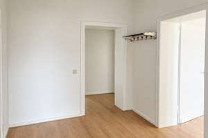     Großzügige, hochwertig sanierte Wohnung in Düsseldorf-Düsseltal – 40237 Düsseltal, Düsseldorf – Vorschaubild 3