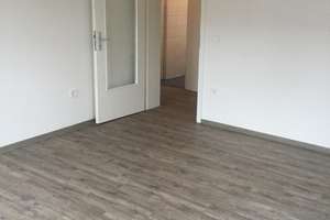 Schöner Wohnen: renovierte 2-Zimmer-Wohnung – Bleicherfeldstr. 106, 33689 Sennestadt, Bielefeld – Vorschaubild 2