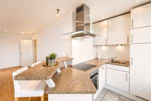 18. Stock - Westausrichtung - Alpenblick - Eine Wohnung mit Seltenheitswert – Die vollständige Adresse der Immobilie erhältst du vom Anbieter., 81477 Solln, München – Vorschaubild 3