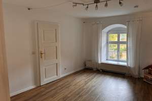 Großzügige Altbauwohnung im historischen Rittergut – eigener Garten und besonderer Wohncharakter – Am Rittergut 1, 30890 Barsinghausen – Vorschaubild 13