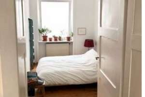 Stilvolle 3-Zimmer-Altbauwohnung mit Balkon im begehrten Rheingauviertel / Westend – Goebenstraße 4, 65195 Westend / Bleichstraße, Wiesbaden – Vorschaubild 8