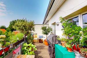 Ihr neuer Lieblingsplatz im Sommer - barrierefrei über den Dächern Köpenicks mit Wasserblick!