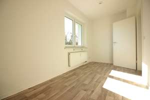 3-Raumwohnung im Erdgeschoss mit Balkon – Kopernikusstraße 72, 9117 Siegmar, Chemnitz – Vorschaubild 13
