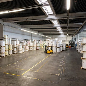 Bielefeld-Ubbedissen, ca. 11.710  m² teilbare Hallenfläche mit Rampen zu vermieten
