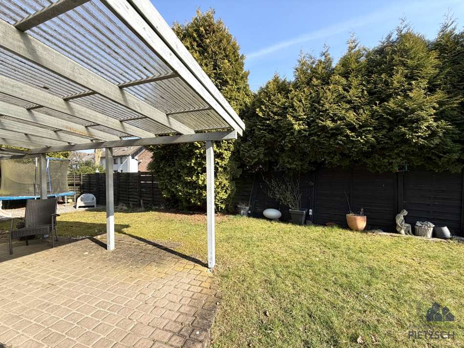 Überdachte Terrasse