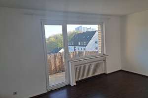 Charmante Etagenwohnung mit Balkon & Stellplatz im Herzen von Rüttenscheid 45131 – Die vollständige Adresse der Immobilie erhältst du vom Anbieter., 45131 Rüttenscheid, Essen – Vorschaubild 2