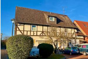 Großes Wohnhaus mit Garten in Meinhard- Jestädt – Die vollständige Adresse der Immobilie erhältst du vom Anbieter., 37276 Meinhard – Vorschaubild 2