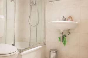 Vermietete helle 1-Zimmerwohnung im beliebten Kreuzberger Kiez – Manteuffelstraße 68, 10999 Kreuzberg, Berlin – Vorschaubild 9