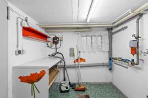 Familienfreundliches Wohnen in Donaustauf: Reihenmittelhaus in begehrter Lage – Die vollständige Adresse der Immobilie erhältst du vom Anbieter., 93093 Donaustauf – Vorschaubild 43