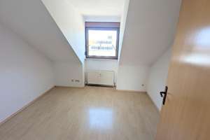 Helle 3-Zi.-Wohnung + West-Balkon & TG-Stellplatz – Am Bähnle 2, 74177 Bad Friedrichshall – Vorschaubild 12
