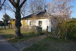 Hauptstadtmakler-Moderner Bungalow mit schönem Grundstück – Dahme-Spreewald (Kreis) – Vorschaubild 1