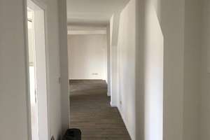 Großzügige 2,5-Raum-Wohnung mit Dachterrasse, EBK, Fahrstuhl und Domblick in Magdeburg Altstadt! – 39104 Altstadt, Magdeburg – Vorschaubild 14