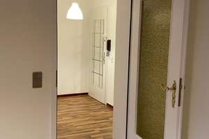 Blick ins Grüne: Schöne 2-Zimmer-Wohnung in Oberkassel/Balkon – Die vollständige Adresse der Immobilie erhältst du vom Anbieter., 40545 Oberkassel, Düsseldorf – Vorschaubild 16