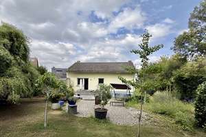 Freistehender Bungalow mit riesigem Sonnengarten & Garage in Rheinbach-Merzbach