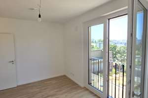 !Erstbezug! Helle Wohnung in ruhiger Lage mit Südbalkon und Küche – Pufendorfstraße 3 C, 10249 Friedrichshain, Berlin – Vorschaubild 5