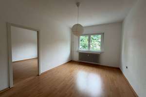 Wohnen im Lindenhof: Helle 2 Zimmer Wohnung mit Balkon und Garage – 68163 Lindenhof, Mannheim – Vorschaubild 9