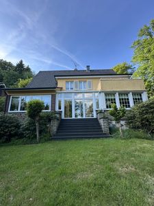 Provisionsfreies, großzügiges Einfamilienhaus in begehrter Natur-Ruhelage