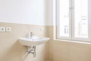 Lichtdurchflutete Etagenwohnung mit offenem Grundriss & modernem Wohlfühlbad – einziehen & genießen – Frankenstraße 8, 65183 Westend / Bleichstraße, Wiesbaden – Vorschaubild 6