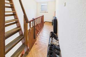 Gemütliche Dachgeschosswohnung auf Erbpachtgrundstück in Mannheim-Almenhof – Die vollständige Adresse der Immobilie erhältst du vom Anbieter., 68199 Neckarau, Mannheim – Vorschaubild 9