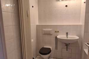 Frei zum Bezug, sonnig, absolut ruhig: 2-Zi-Wohg, Terrasse mit Gartenanteil, Moos.. - prov.frei – Bautzener Str. 30, 80997 München – Vorschaubild 6