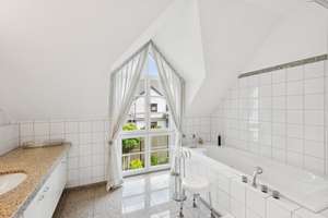 Property thumbnail 34