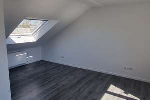 Helle Dachgeschosswohnung in Durlach – Killisfeldstraße 23, 76227 Durlach, Karlsruhe – Vorschaubild 4