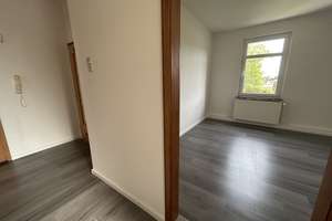 Frisch modernisierte 2,5-Zimmer-Wohnung mit großzügigem Grundriss in Bremerhaven-Wulsdorf – Grodenstraße 6, 27572 Fischereihafen, Bremerhaven – Vorschaubild 8