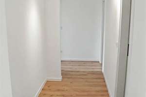 2-Z. Dachterrassen Wohnung (~70m²) | Nahe U6 Westpark | Für Kapitalanleger & Eigennutzer – Die vollständige Adresse der Immobilie erhältst du vom Anbieter., 81373 Mittersendling, München – Vorschaubild 3